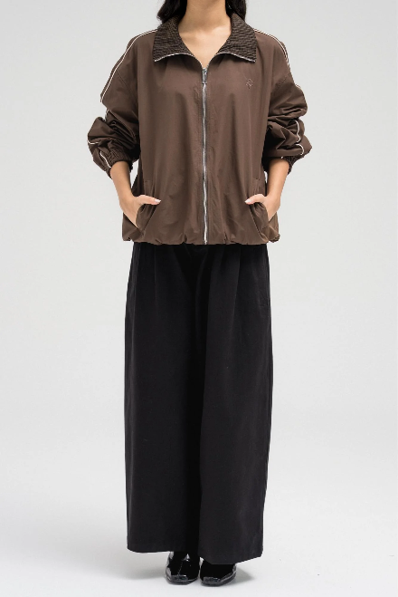 Sporty bomber jacket