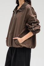 Sporty bomber jacket