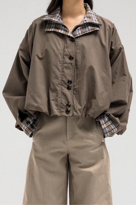 Oversized Bomber jacket with checkered lining