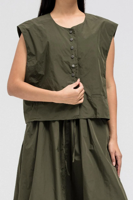 Light Nylon Vest