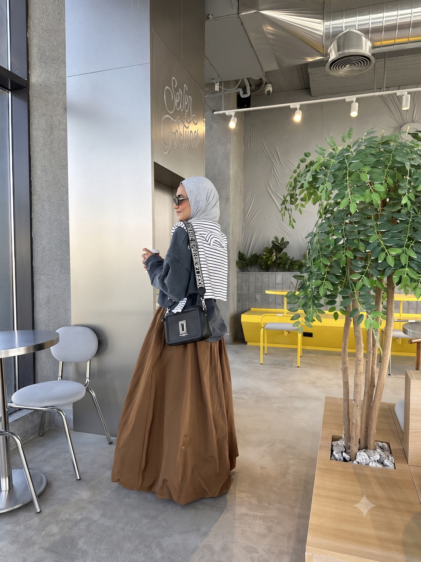 Waterproof balloon skirt