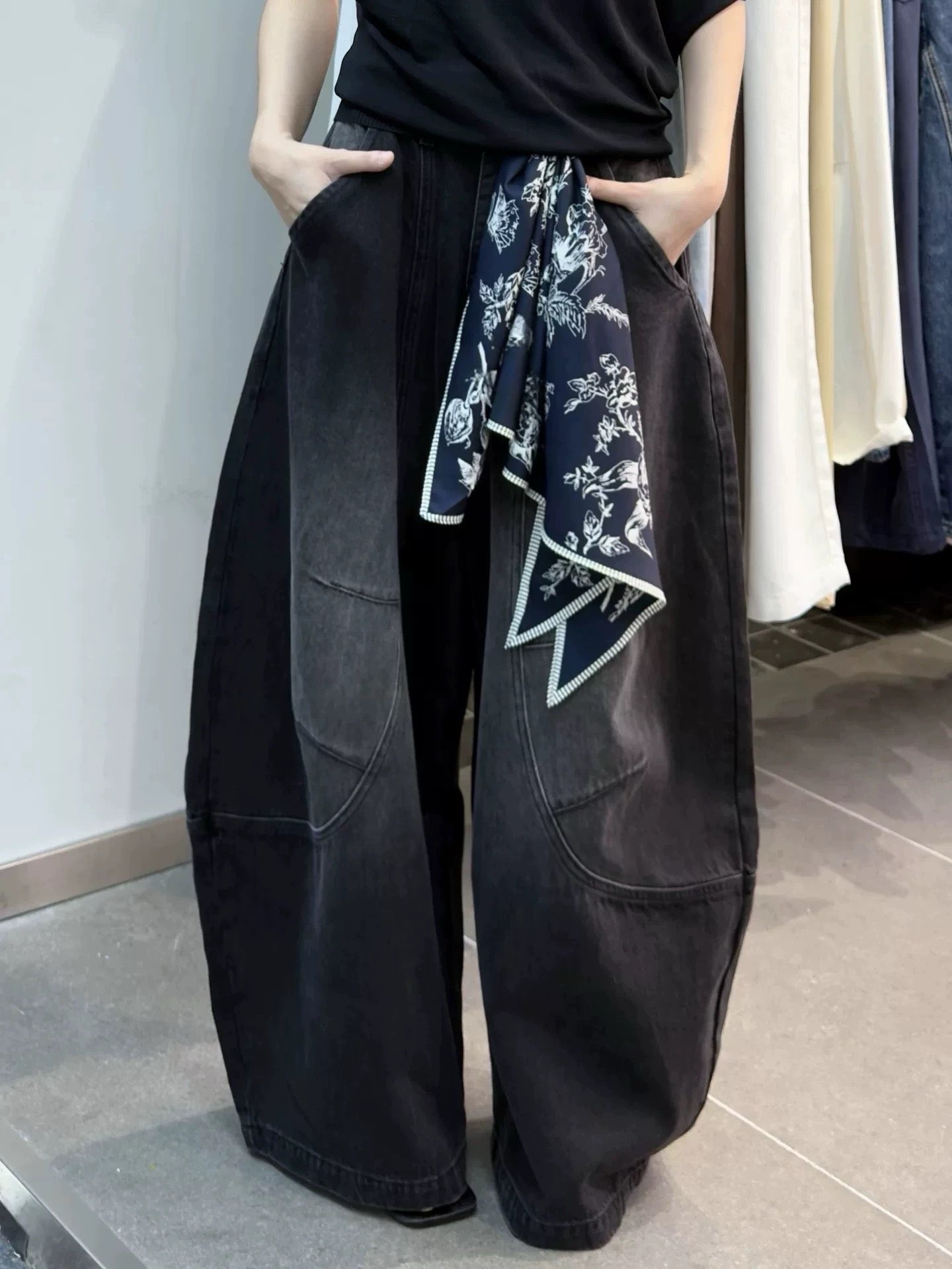 Oversize Barrel Pants
