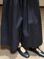 Cropped Leg Pleated Soft Pants