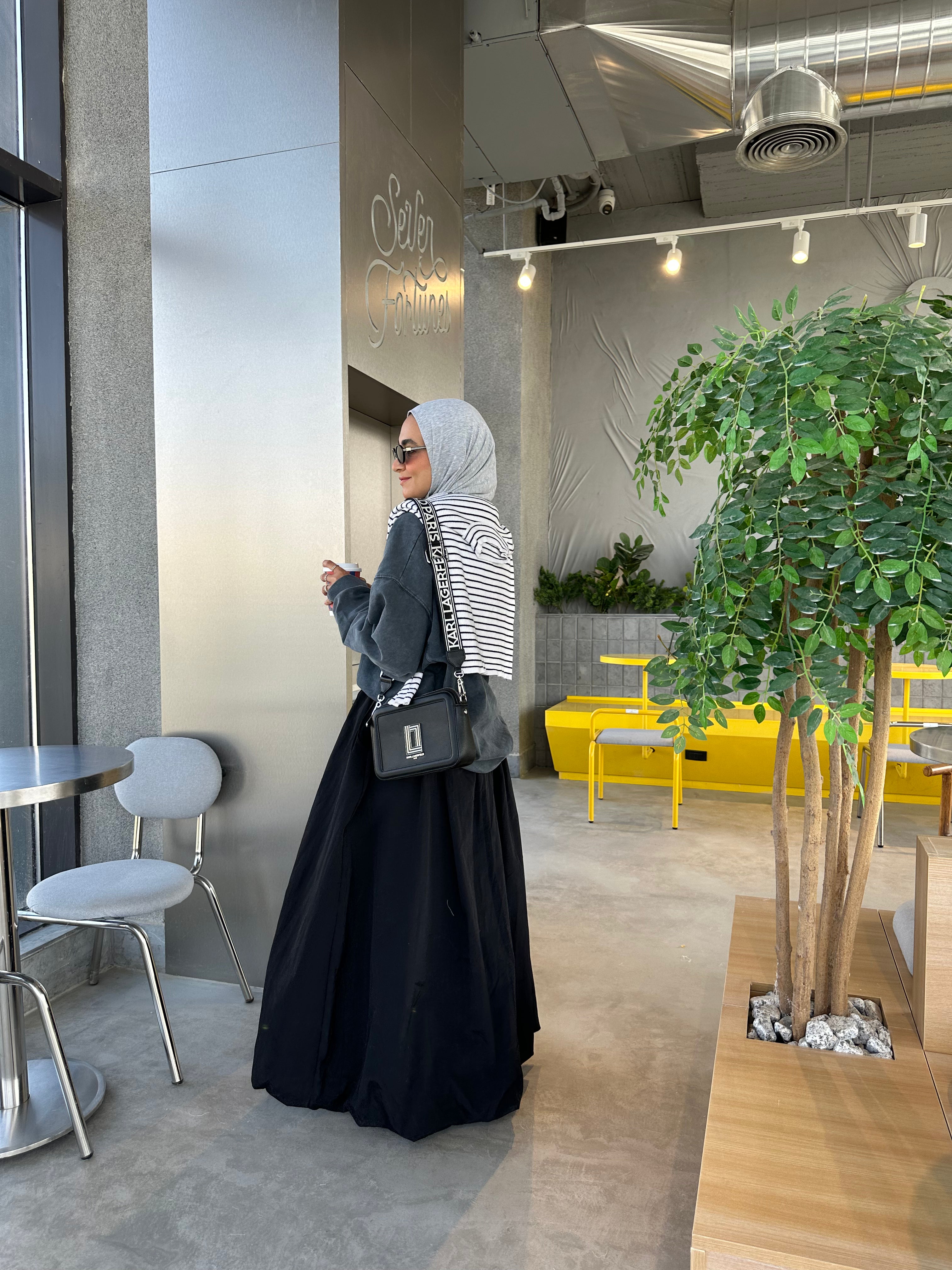 Waterproof balloon skirt